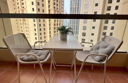 Umm Suqeim 1 Apartment | Robin Beach Hostel JBR
