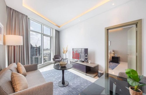 Downtown Dubai Apartment | Damac Prive 3102 B · Upscale 1 bed apartment in Business Bay-Suiteable