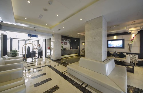 Trade Center Apartment | The Apartments Dubai World Trade Centre