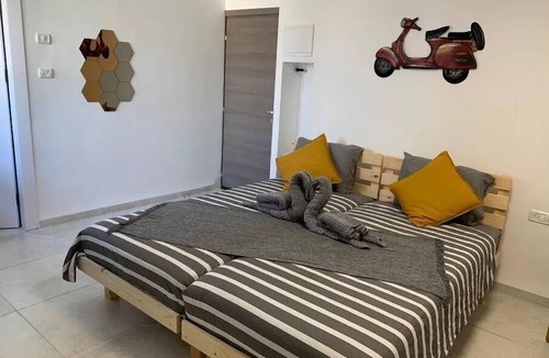 Wadi Nisnas Apartment | Private stylish&Modern Double Bed Apartment&NTFLIX 26