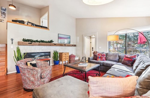 Park Forest Estates House | Park Forest Chalet in Breckenridge: spacious 4-bedroom home-Hot Tub-Dog Friendly!