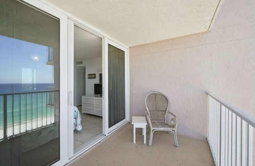 Thomas Drive Condo | E1501 Stunning Gulf View, 3 pools, Tennis court