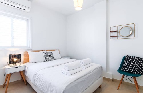 Tel Aviv Apartment | MIKLAT 4BR Chic Duplex Penthouse with Terrace by FeelHome