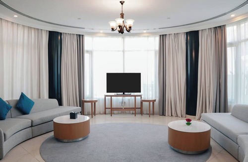 Trade Center Apartment | Roda Al Murooj Residences