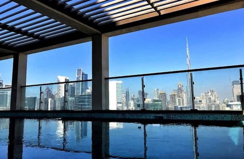 Business Bay Hotel | Cozy 1-bedroom hotel suite with AC, Business bay