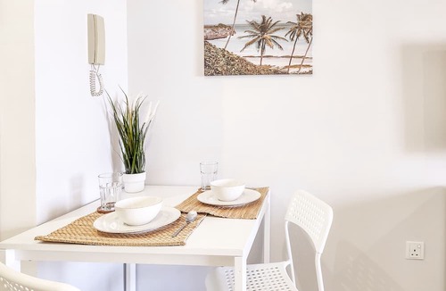 Al Hamra Village Apartment | Cosy Studio in Royal Breeze Al Hamra