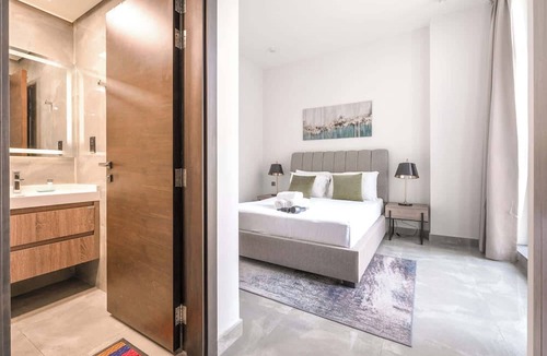 Dubai Apartment | Free housekeeping visits during your stay - StayShort - Dubai South 1BR sleeps 4