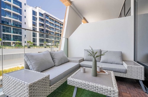 Dubai Apartment | GuestReady - Bright Studio Near Downtown w/Balcony