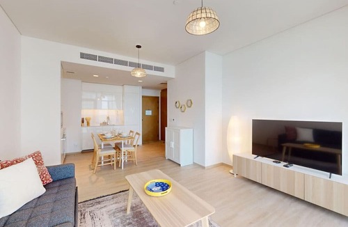 Dubai Apartment | Palace Residences - Modern One Bedroom