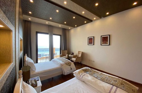 Al Kubus Apartment | Dream Inn - 2BR Apartment with Sea View in Fujairah