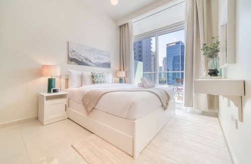 Downtown Dubai Apartment | Contemporary 1BR at Vera Tower Business Bay by Deluxe Holiday Homes