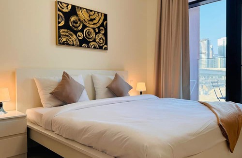 Jebel Ali Apartment | Sunday Sheikh Zayed Road Concord Tower by Belvilla
