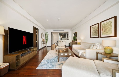 Palm Jumeirah Apartment | Lux Anantara Palm Retreat, Iconic Burj Al Arab & Sea Views