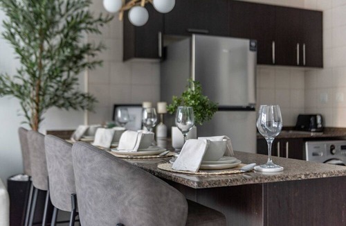 Jumeirah Beach Residence Apartment | GuestReady - Marina Views | Bay Central Tower