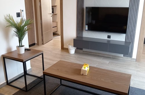 Al Jubeiha Apartment | ALSHAKREEN SUITES