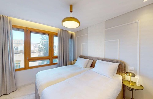 Mamilla Apartment | KING DAVID RESIDENCES- Luxury 3-bedroom apartment with POOL, GYM, PARKING