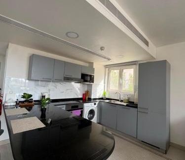 As Sifah Apartment | City Escape