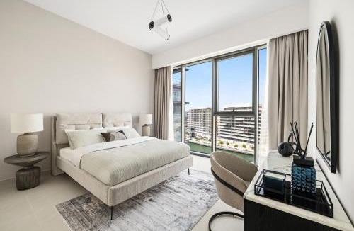 Al Safa Apartment | Luxury 2BR plus Maid Canal and Burj Khalifa Views