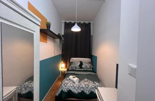 Barsha Heights Hotel | UrbanNest Partition Room In Barsha Heights Tecom