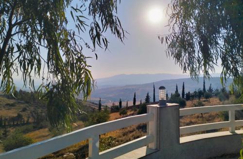 Suwailih House | East West Farm studio استوديو مزرعة شرق غرب