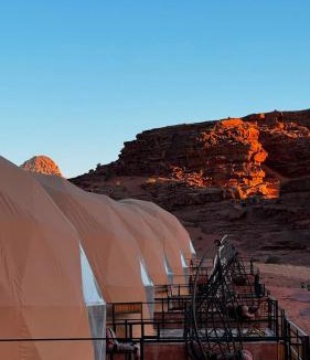 Al-Maghtas Hotel | Luxury cMp