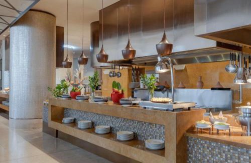 Al Muraqqabat Apartment | Swissôtel Living Al Ghurair Mall Dubai-Apartments
