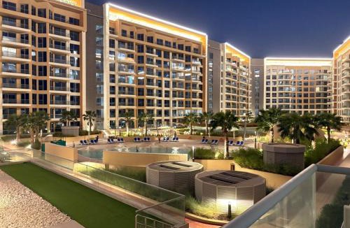 Khor Fakkan Apartment | Luxury 2BR Khorfakkan Resort with Beach Access