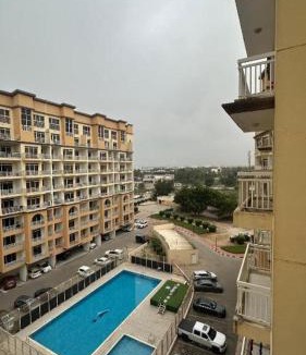 Salalah Apartment | شقة غرفتين و صالة واسعة بإطلالة مميزة داخل مجمع زهرة الخريف
