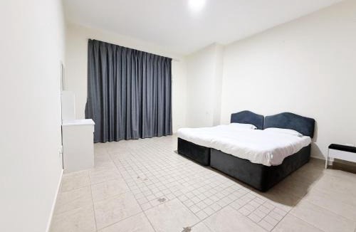 Trade Centre 1 Hotel | Rose Building