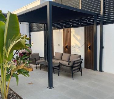 Barka Villa | White Pearl Chalet