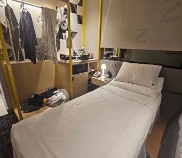 Al Majaz Apartment | C ZooN