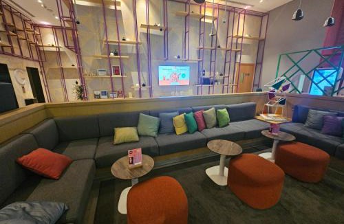 Al Majaz Apartment | C ZooN