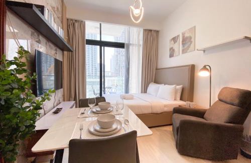 Nad Al Sheba Apartment | Modern Cozy Studio in Azizi Riviera-10