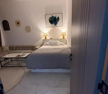 Al Ain Apartment | Moonlight studio jimi
