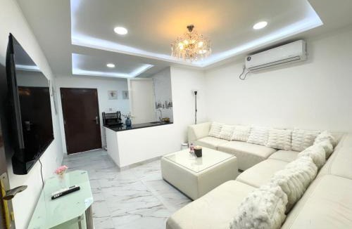 Abu Dhabi City Center Apartment | Velmora 1BR Apartment 13