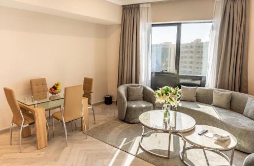 Bur Dubai Hotel | Majestic Central Hotel