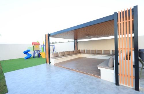 Musannah Resort | Al Tharaa Chalet استراحة الثراء