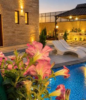 Sahab Ski Chalet | WesamFarm