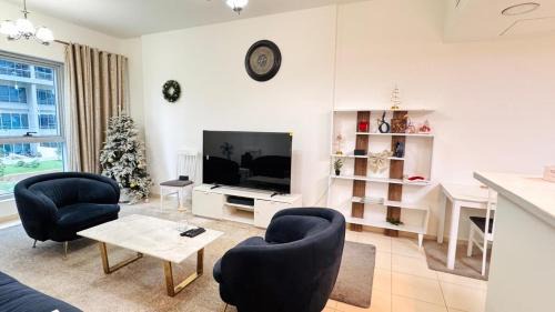 Dubai Apartment | Skycourts - Well furnished 1 BHK Apartment