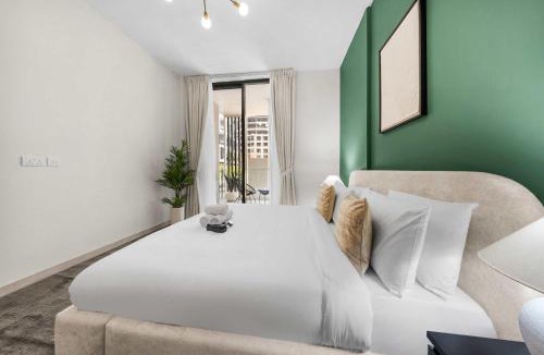 Dubai Apartment | Free housekeeping visits during your stay - StayShort - Stylish 2 Bed Apartment in Silicon Oasis for 6 with Balcony