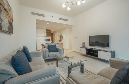 Bur Dubai Apartment | Vacay Lettings - Premium 2BHK, Burj Khalifa View, Downtown Dubai