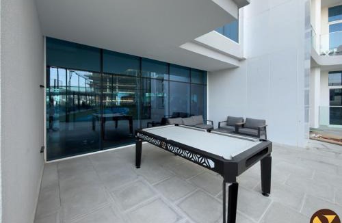 Al Barsha Apartment | Vogue Vacation Homes, Arjan Skyz by Danube near Miracle Garden, One Bedroom Apartment with Balcony and City View, Access to all Amenities