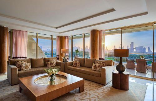 Bur Dubai Hotel | Raffles Dubai