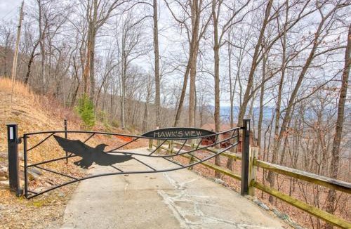 Lake Lure House | Hawk's View Log Cabin