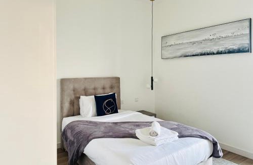 Al Raha Beach Apartment | Penthouse with Private Pool Al Raha Lofts 1