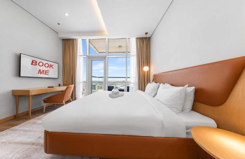 Jumeirah Village Triangle Apartment | Free housekeeping visits during your stay - StayShort - Stunning Studio in JVT Sleeps 2 with Balcony