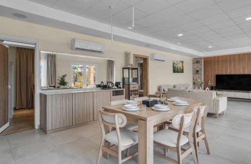 Al Gissemari House | 800 Mountains view