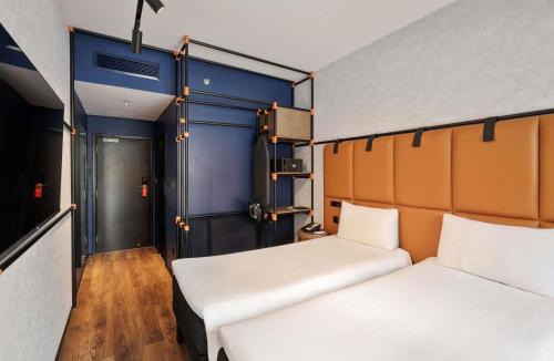 Trade Center Hotel | ibis Dubai World Trade Centre