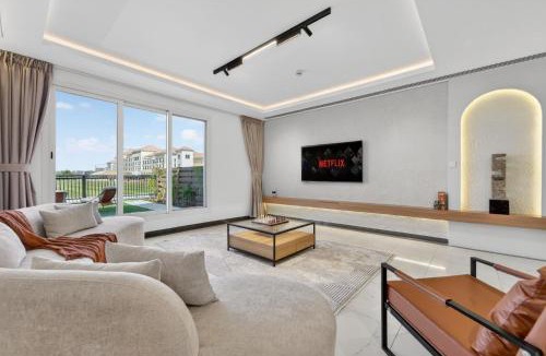 Dubai Villa | Al Habtoor Polo Club Resort Residences 5BDR Villa Retreat