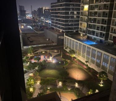 Jumeira 3 Apartment | Modern Downtown 1BR Apartment in jumeirah Garden